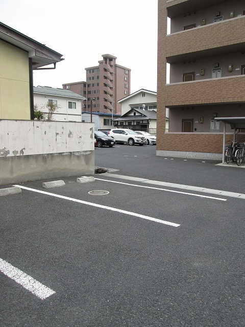 パラディーゾ木の実町の駐車場|駐車場