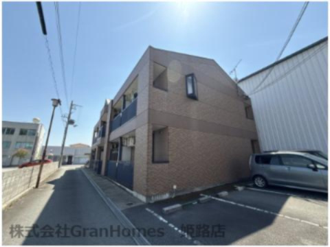 コン・テ・パルティロの外観