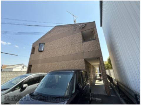 コン・テ・パルティロの外観