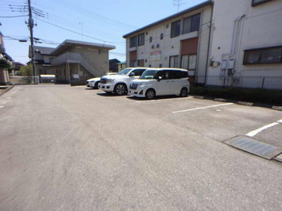 【駐車場】 | パレット　Ｅ