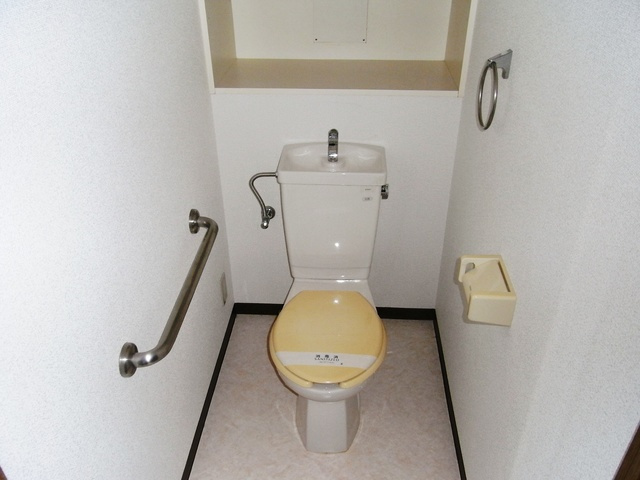 フォリア岡本のトイレ