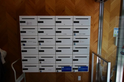 【エントランス】 | カガヤ菜園ビル | メールボックス