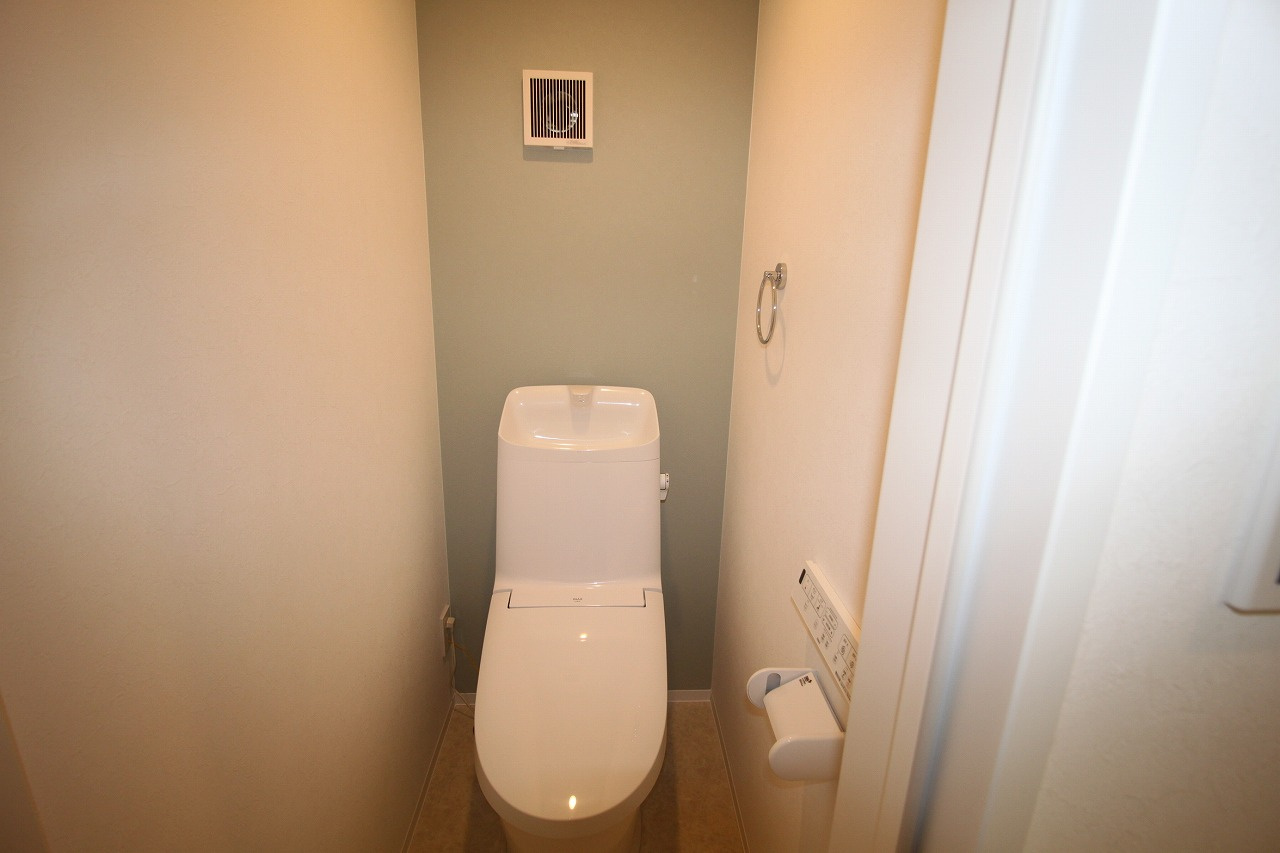 石立町　中古戸建　（未入居物件）のトイレ|1Ｆ