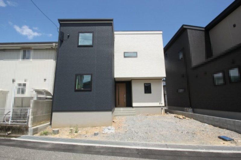 石立町　中古戸建　（未入居物件）の外観