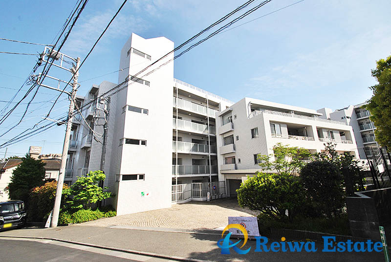 クレッセント茅ヶ崎松韻の外観