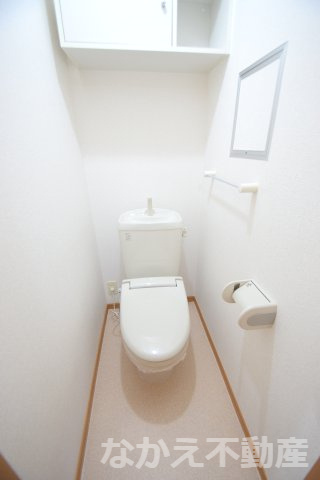【トイレ】 | 落ち着いた色調のトイレです