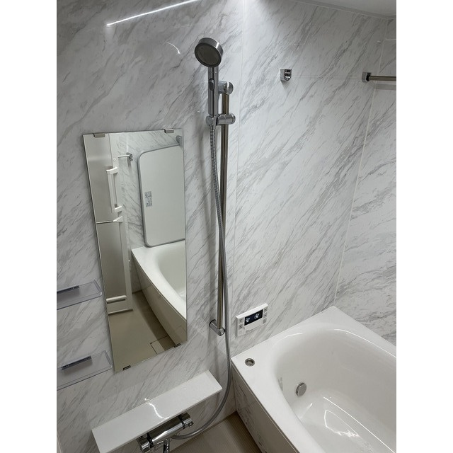 THE　HIGH　HORIEの浴室