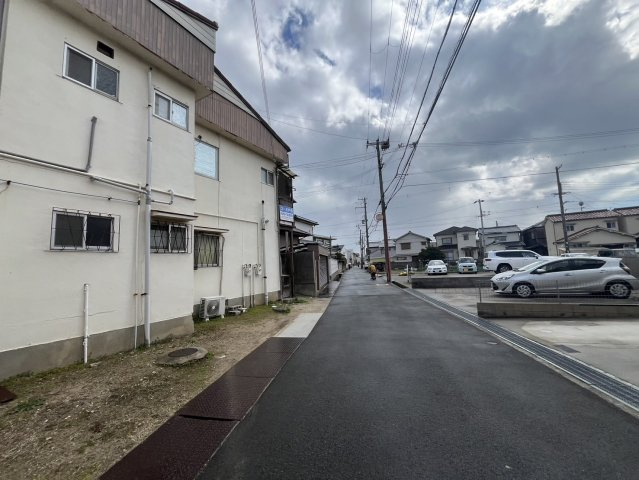 明石市太寺大野町　土地の周辺|●年中無休：見学時間9:00～20:00・当日予約可●弊社独自で毎月５組限定の「人気オプション３点パック」をご用意。カーポート・バルコニー・ウッドデッキを１５万円（税別）で取り付け。