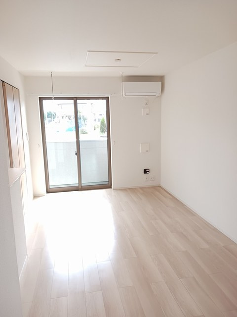 サンライズの居間・リビング