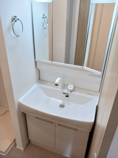 サンライズの洗面所