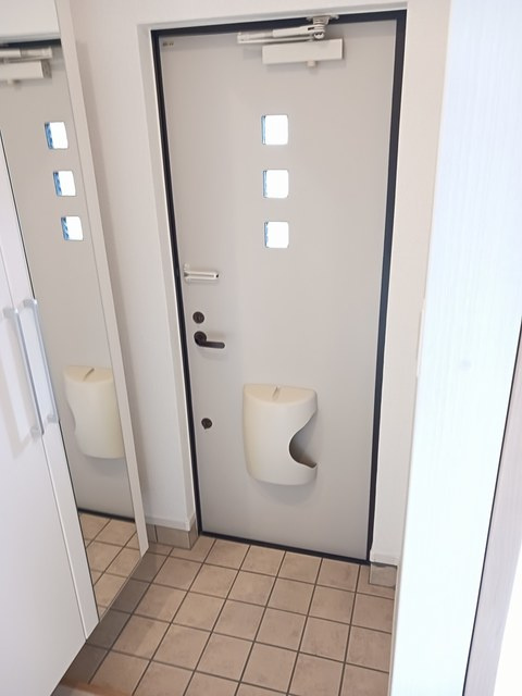 サンライズの玄関