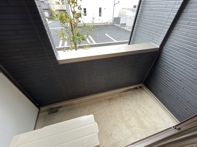 シエル　エトワールのバルコニー|外からの目が気にならないバルコニーで洗濯物が干せます