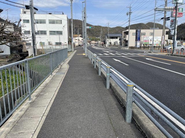 ６２８６２　岐阜市天池2丁目土地の前面道路含む現地写真