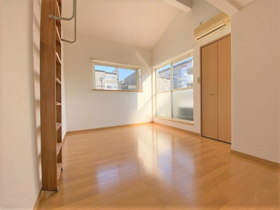 【居間・リビング】 | コンフォートベネフィス博多駅南3