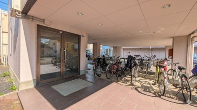【エントランス】 | ロジュマン海塚１