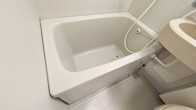 【浴室】 | ロジュマン海塚１