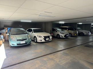 【駐車場】