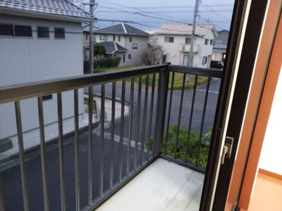 【バルコニー】 | 鳥取市浜坂8丁目中古戸建て