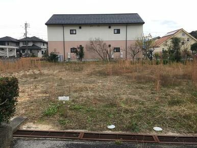 5319気高町浜村土地の外観