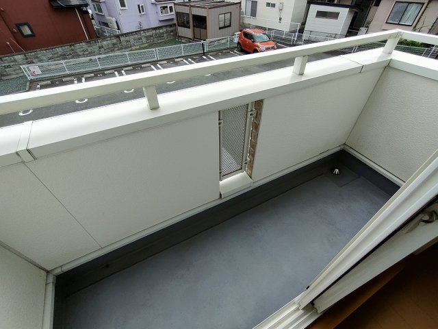 エレガンスフォーシーズンⅡのバルコニー