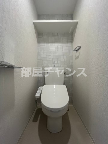 エスリード栄 THE PARKのトイレ|落ち着いたトイレです