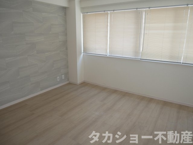 【洋室】 | ハイム若草 | 明るい洋室です