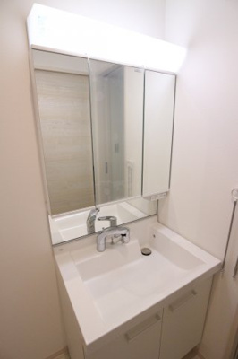 【洗面所】 | イムヌ・ア・ラムール垂水