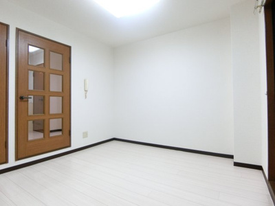 【居間・リビング】 | 末広13番館