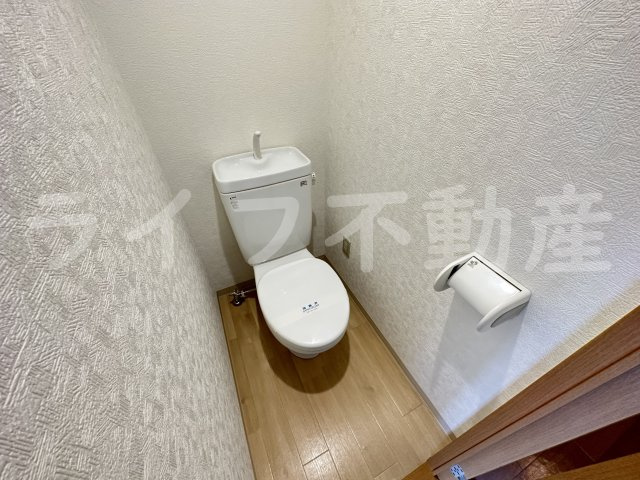 ベルハイム小阪のトイレ|落ち着いたトイレです