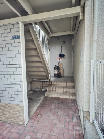 K・OJフラッツのロビー|毎日通るロビーはこのようになっています