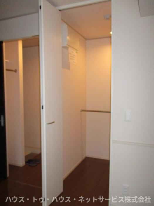 パインヒルズ胡録台の収納