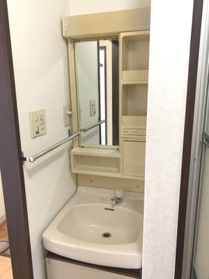 【洗面所】 | ハイライズ羽原 | 洗面化粧台
