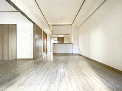 【居間・リビング】 | ヴェルドミール桃山台