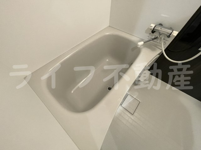 パロス西堤の浴室|コンパクトで使いやすいお風呂です