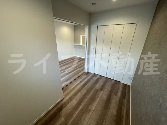 パロス西堤の洋室|明るい洋室です