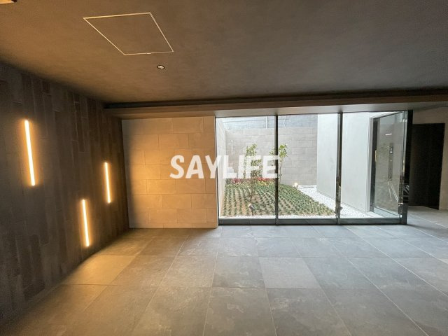 ファーストフィオーレ大阪城イーストのロビー