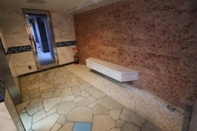 【ロビー】 | アトランティス国立