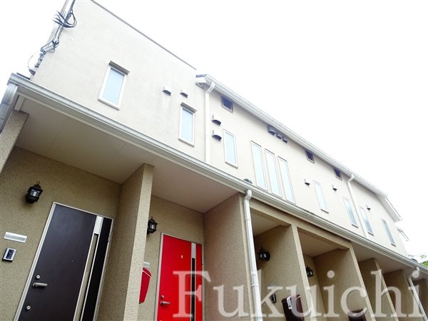 上目黒スカイコートの外観