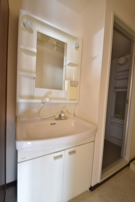 エステート1の独立洗面台