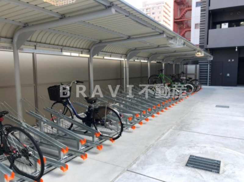 リビオレゾン谷町六丁目ステーションプレミア　BRAVI不動産のその他共用部分|【リビオレゾン谷町六丁目ステーションプレミア】自転車置き場も多く用意されています