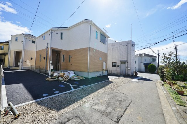 【横浜市旭区善部町23-18全２棟新築戸建て２号棟】★仲介手数料無料★（善部小学校・南希望が丘中学校）の前面道路含む現地写真