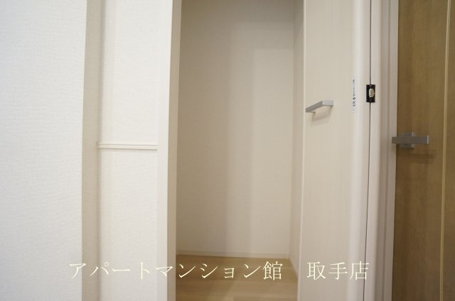 アザレアTⅢの収納