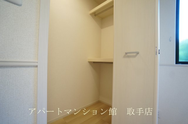 アザレアTⅢの収納