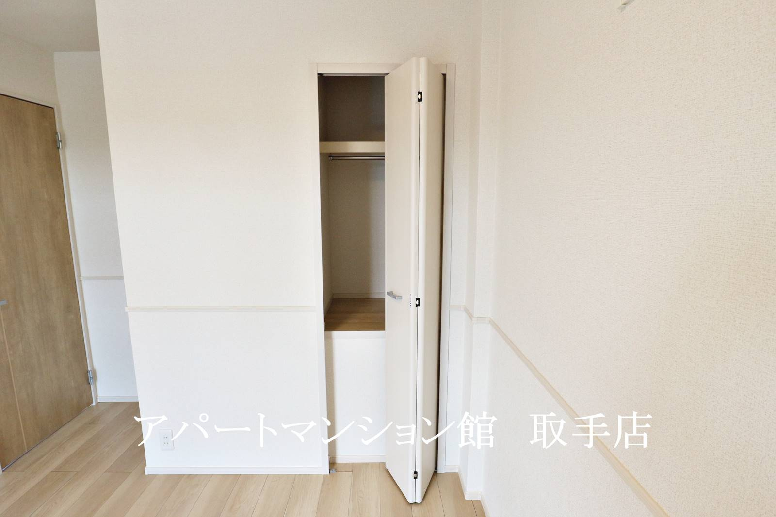 アザレアTⅢの収納