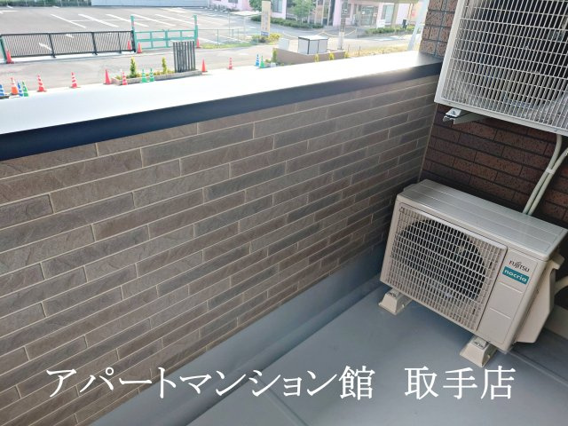 アザレアTⅢのバルコニー