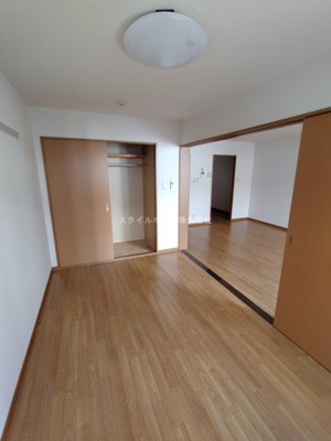 【洋室】 | クレア一本木 | 別部屋写真です。