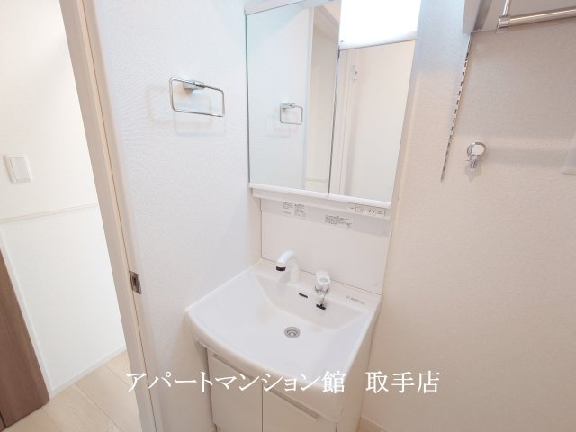 モデルノⅠの独立洗面台