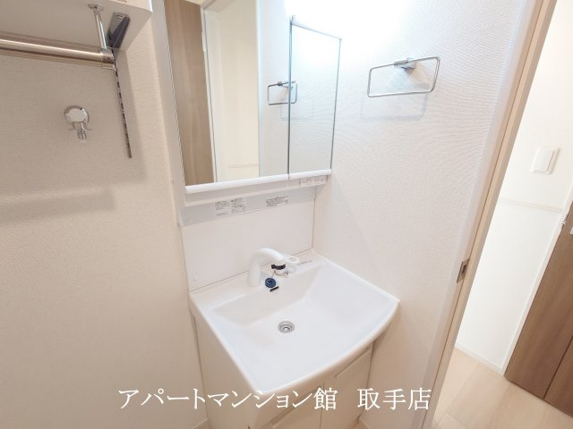 モデルノⅠの独立洗面台