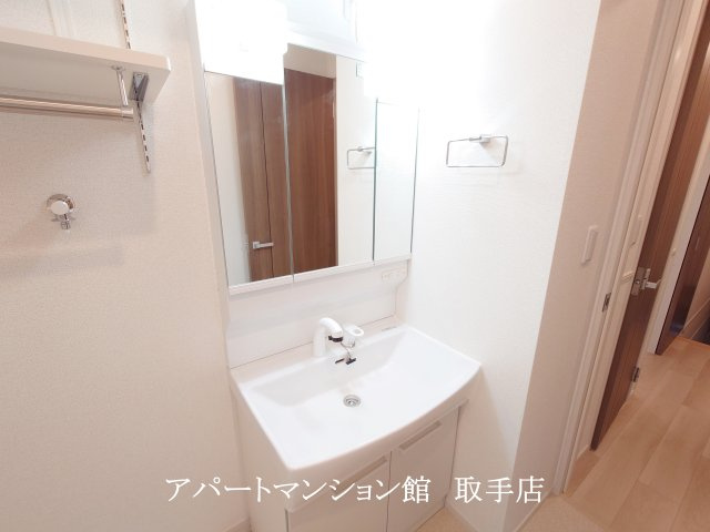 モデルノⅠの独立洗面台