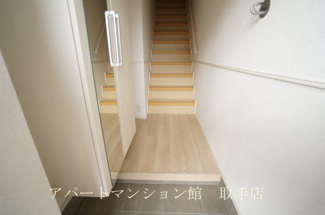 モデルノⅢの玄関